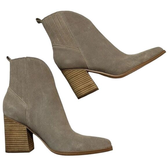 NWT Marc Fisher Women's Ommie Pointed Toe Booties Size 9 Beige Suede - Picture 3 of 11